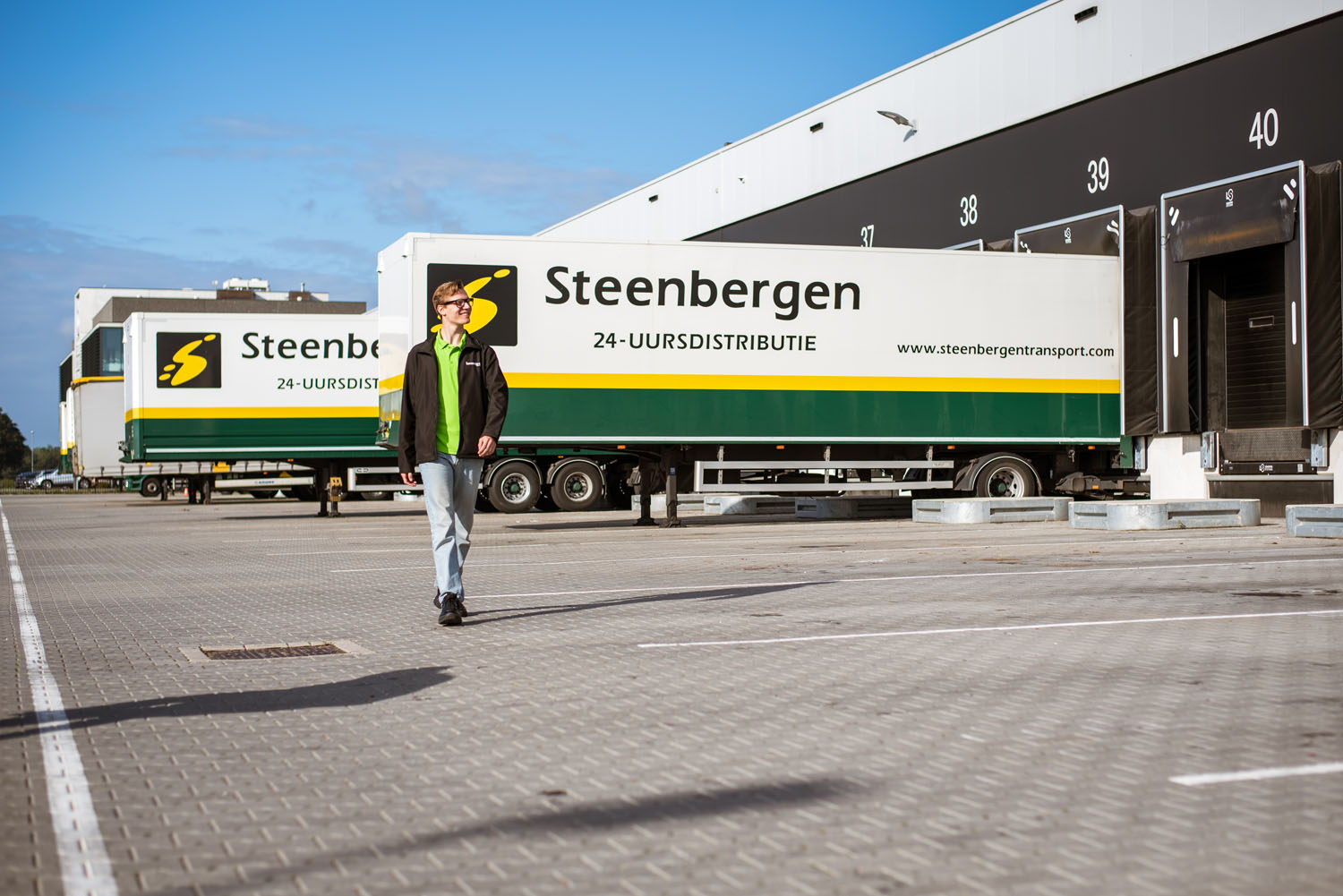 Steenbergen transport